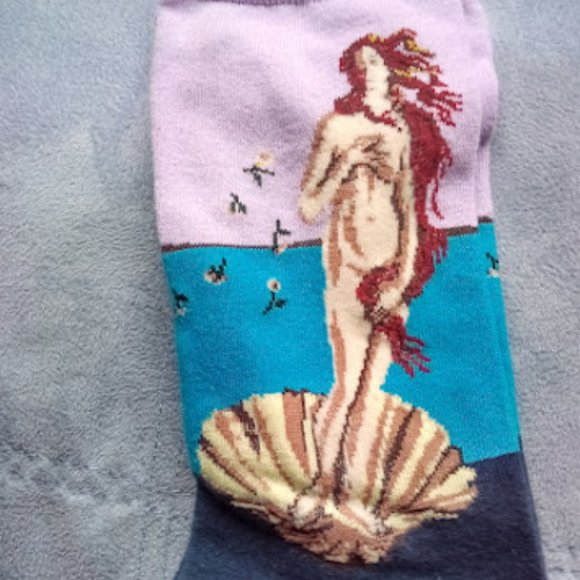 Venus Rising from a Clam Shell? - Picture 2 of 3